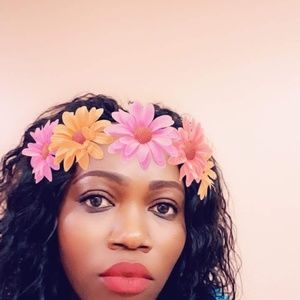 Meet your Posher, Benetha